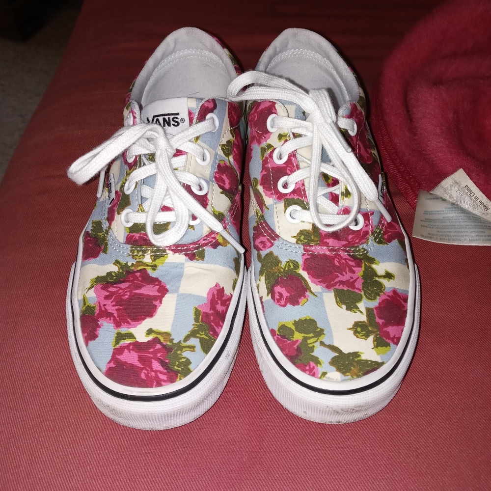 Rose Vans